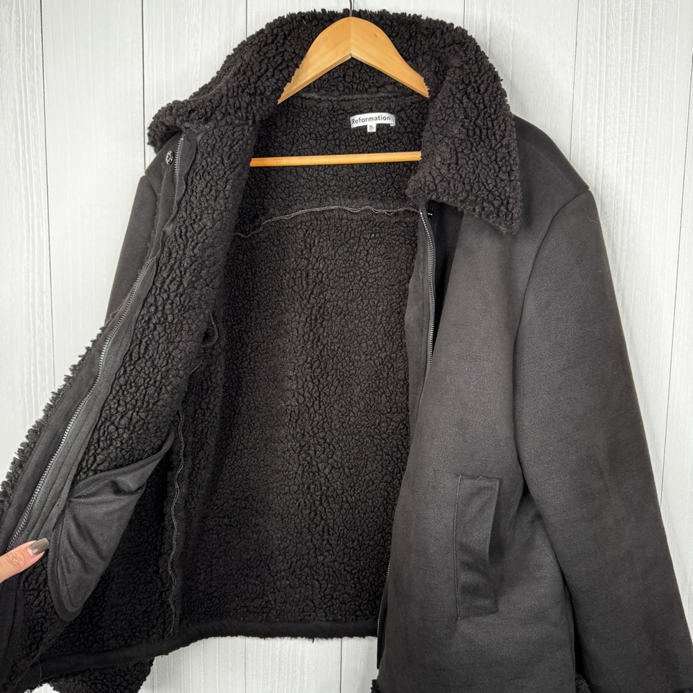 Reformation Talli faux suede and shearling jacket coat - Picture 7 of 7
